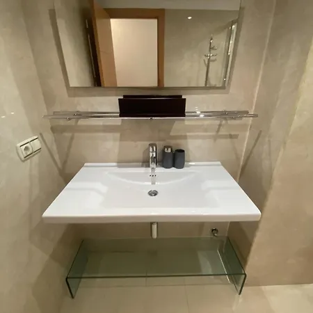 Homely Paseo Maritimo Edificio Eden Roc Apartament