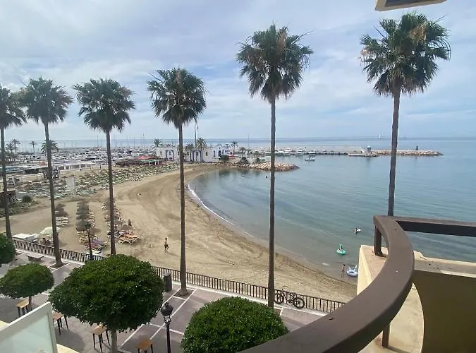 Homely Paseo Maritimo Edificio Eden Roc * 마르베야