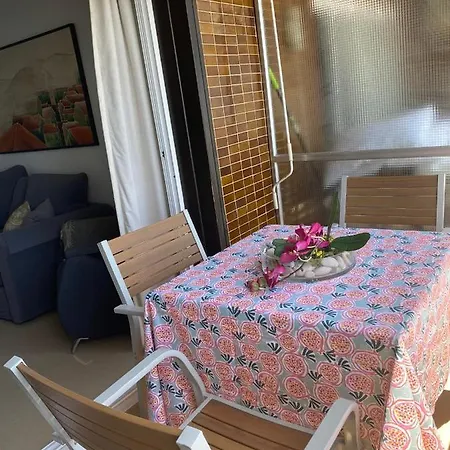 Apartmán Homely Paseo Maritimo Edificio Eden Roc