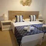 Homely Paseo Maritimo Edificio Eden Roc 아파트