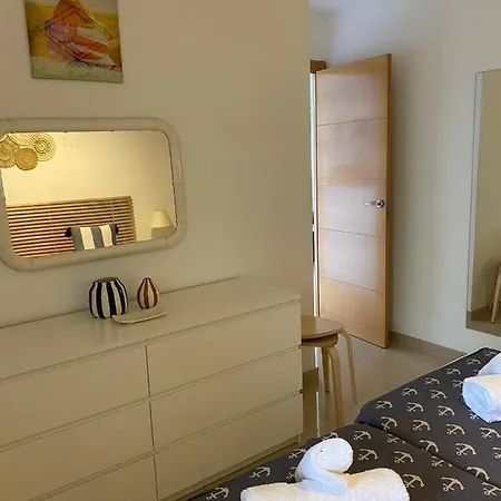 Homely Paseo Maritimo Edificio Eden Roc * Marbellac