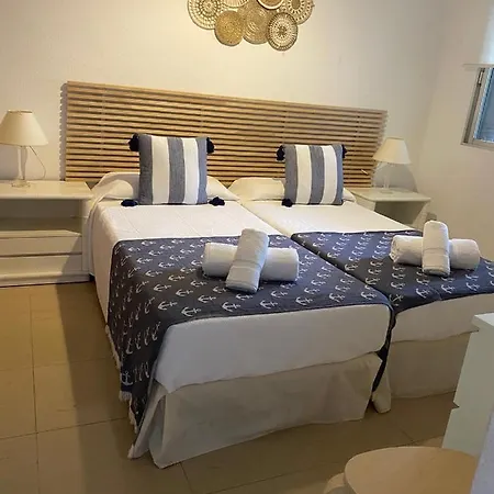 Homely Paseo Maritimo Edificio Eden Roc Appartement *